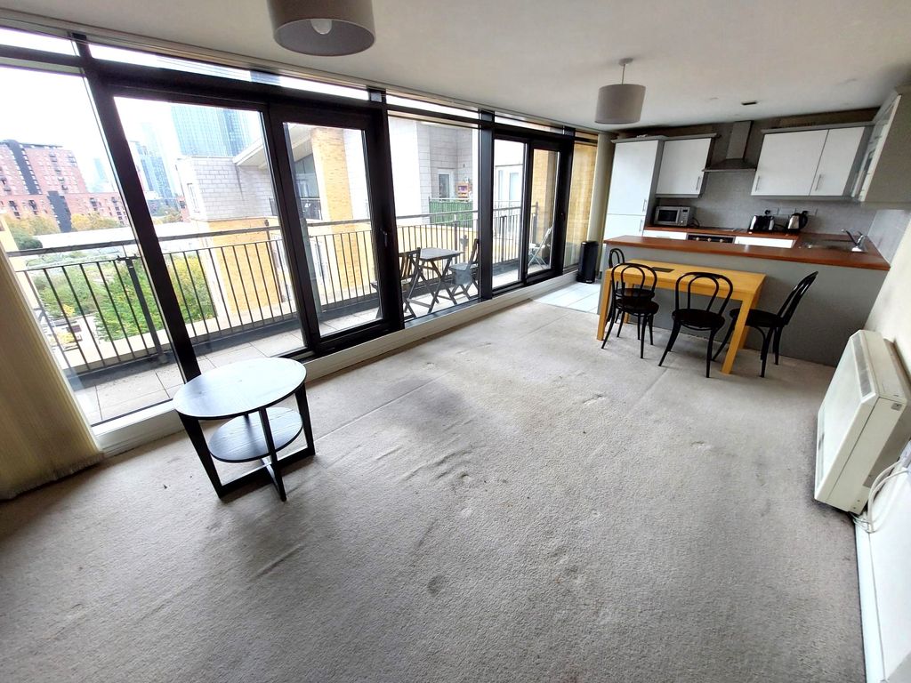 Property photo 2 of 18 20251016_100452