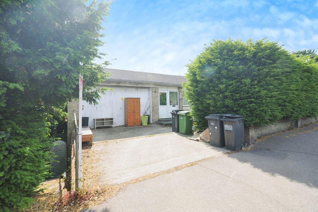 Property photo 1 of 19