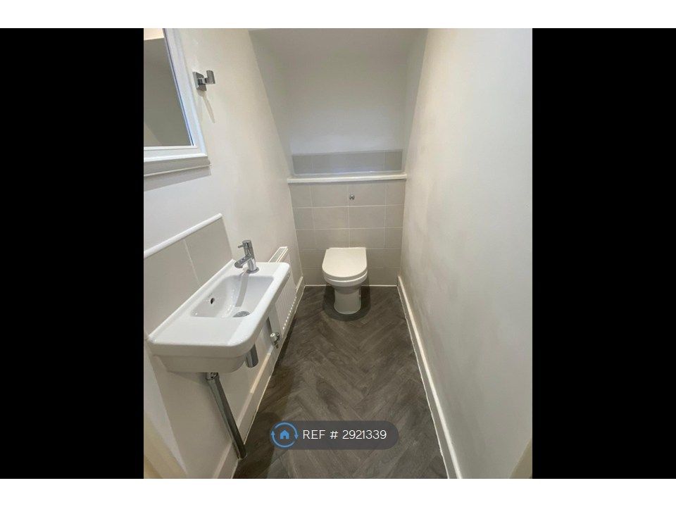 Property photo 3 of 10 Downstairs Wc