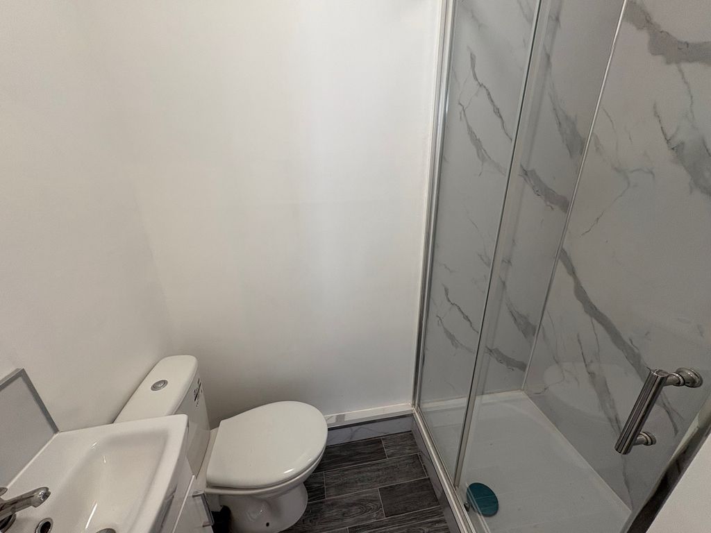 Property photo 3 of 3