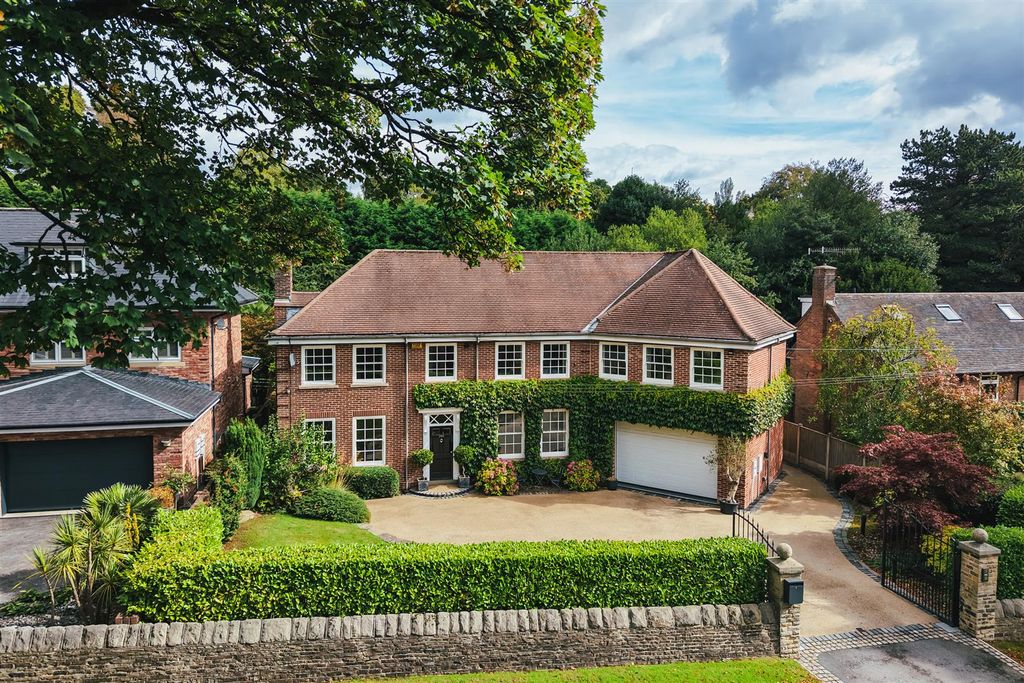 Property photo 1 of 41 Exterior And Gardens