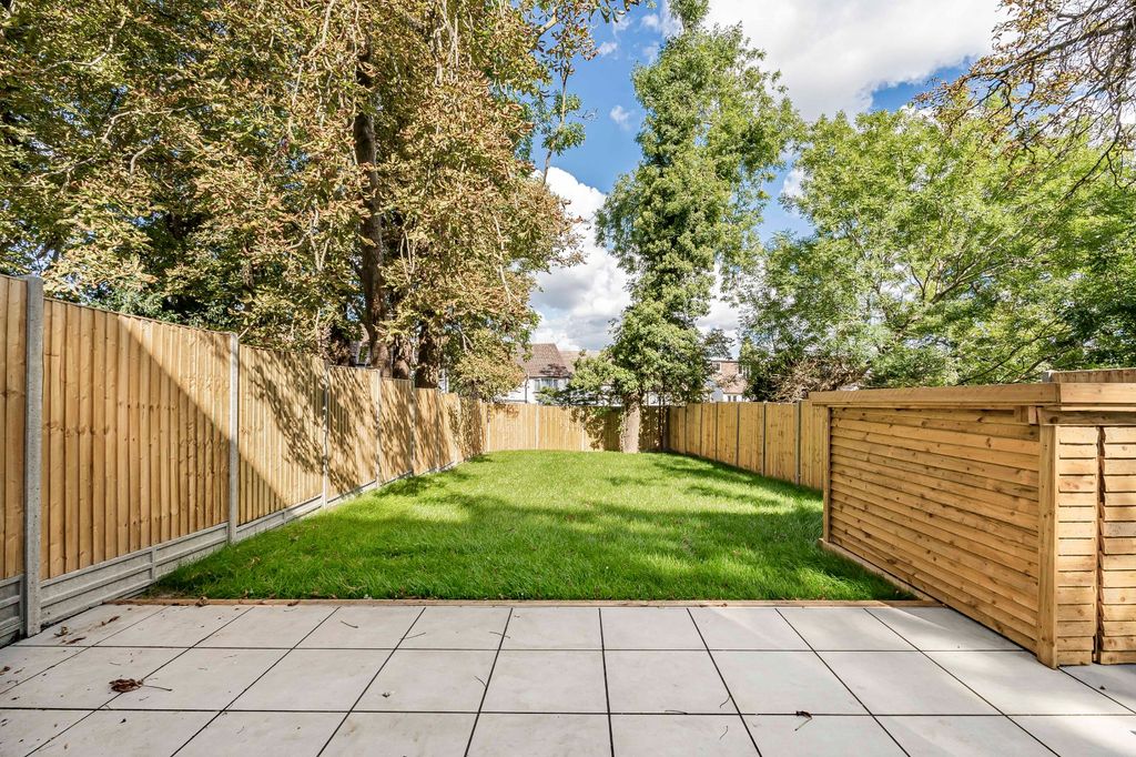 Property photo 3 of 29