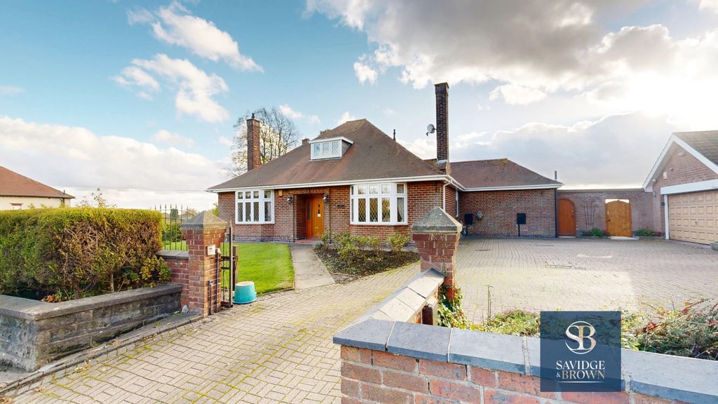 Property photo 1 of 30 Photo 56