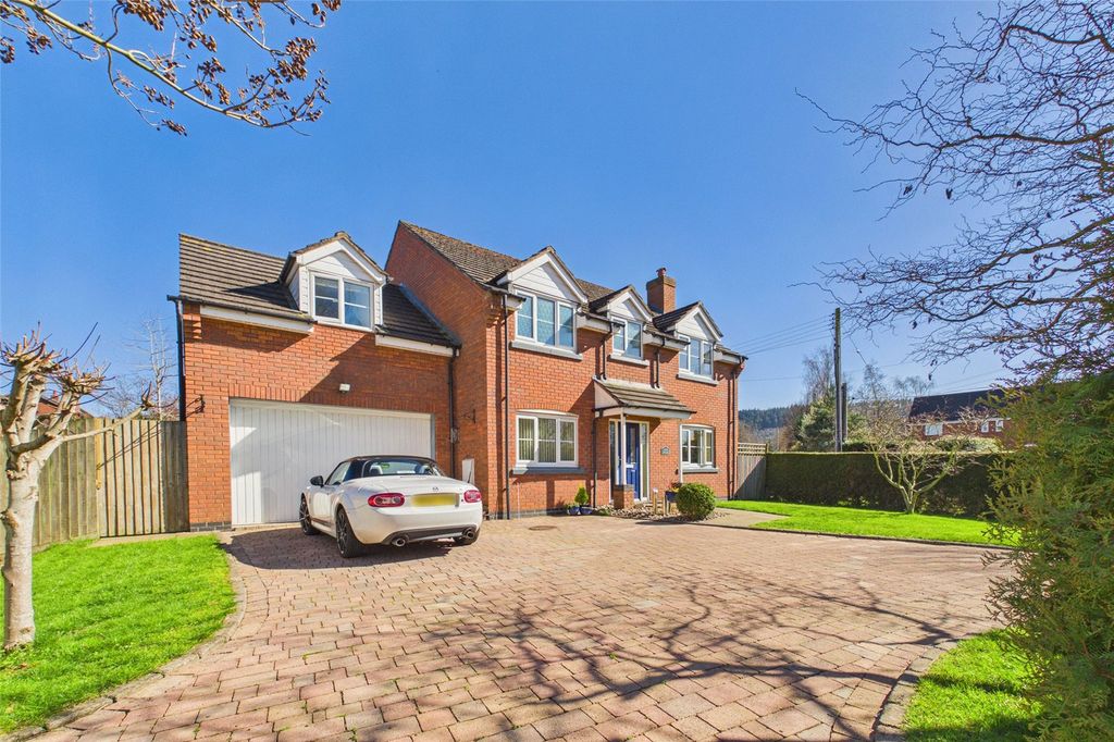 Property photo 1 of 18 Picture No. 02