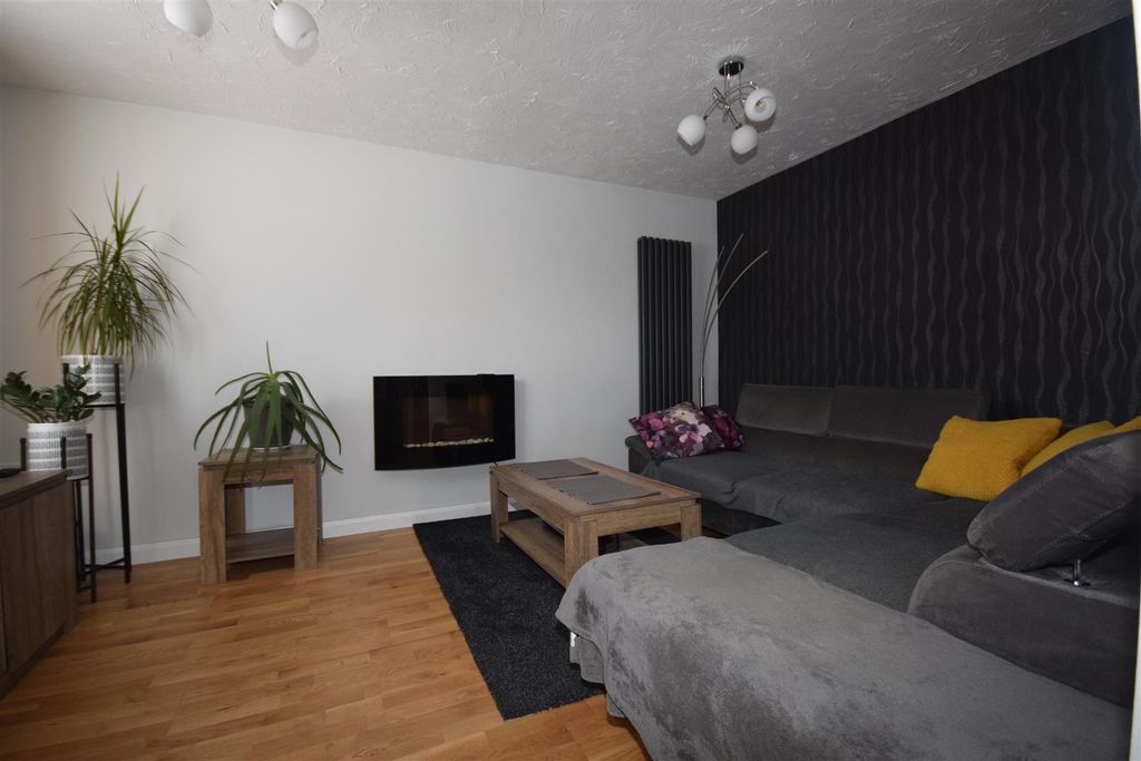 Property photo 2 of 16 Family Room / Bedroom Three