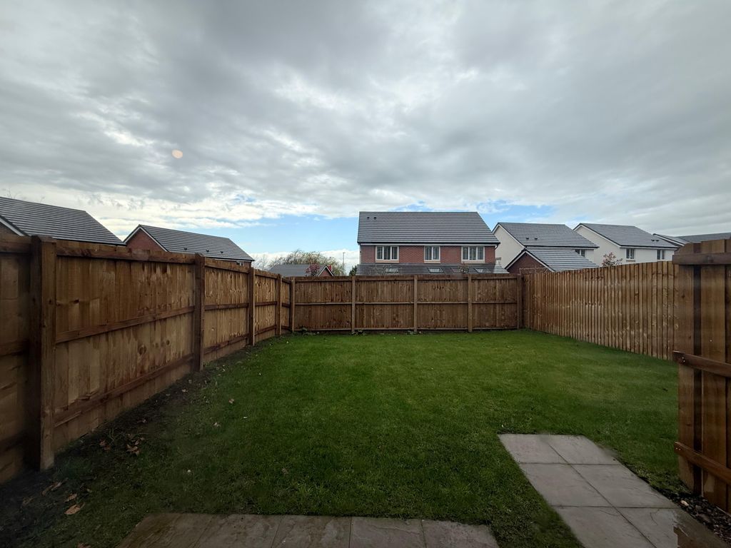 Property photo 2 of 7 Rear