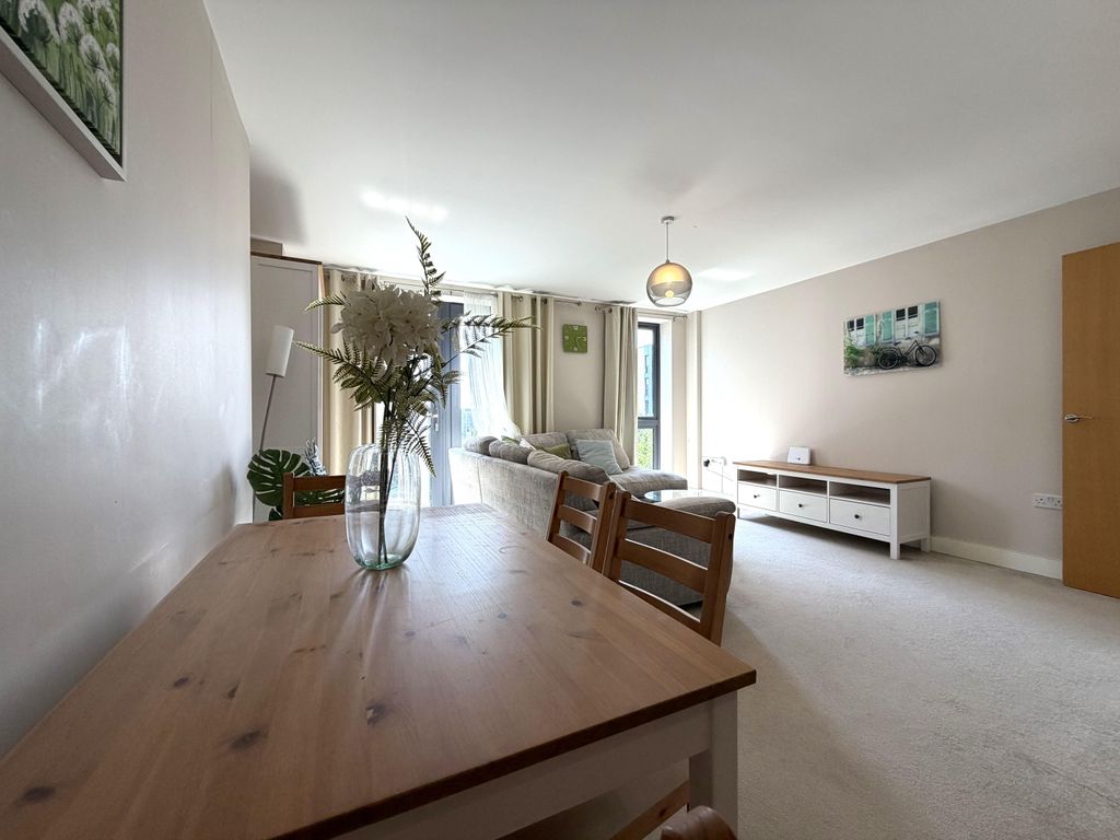 Property photo 3 of 8