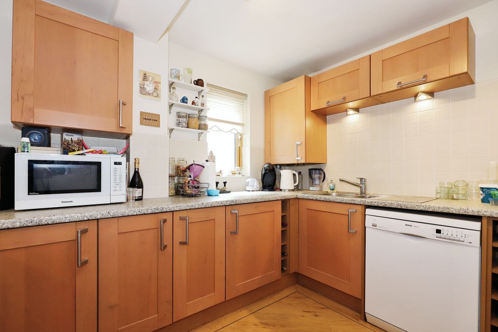 Property photo 2 of 15 Photography