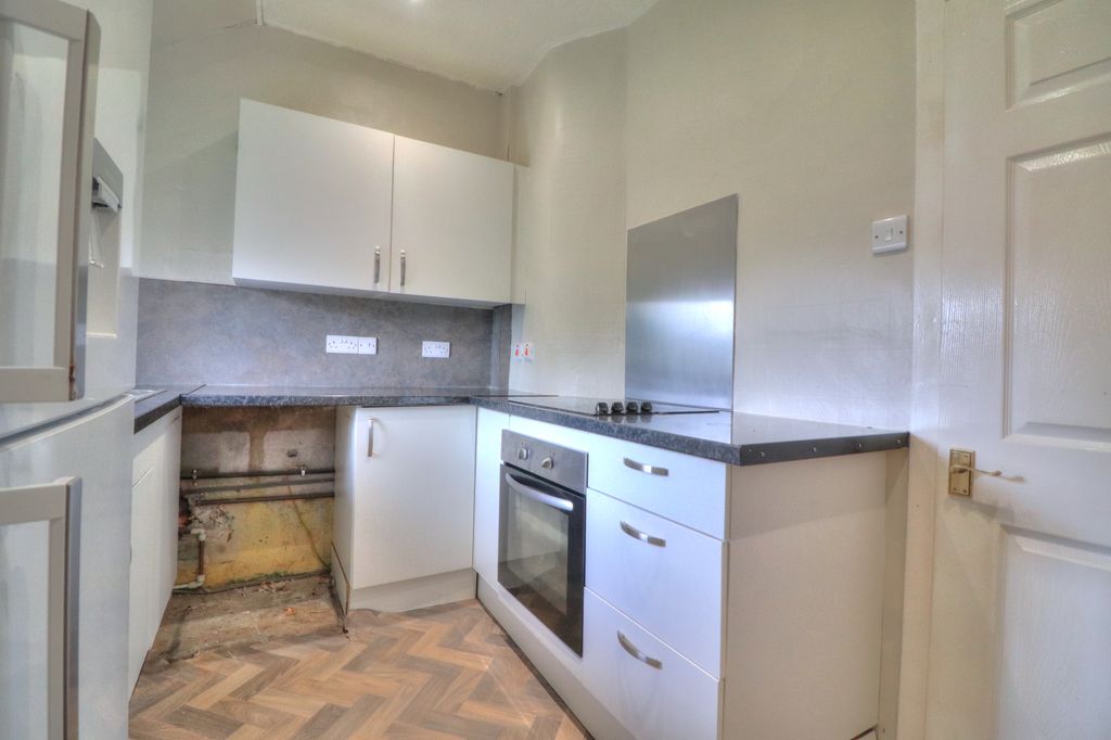 Property photo 3 of 9 Img_8754_5_6