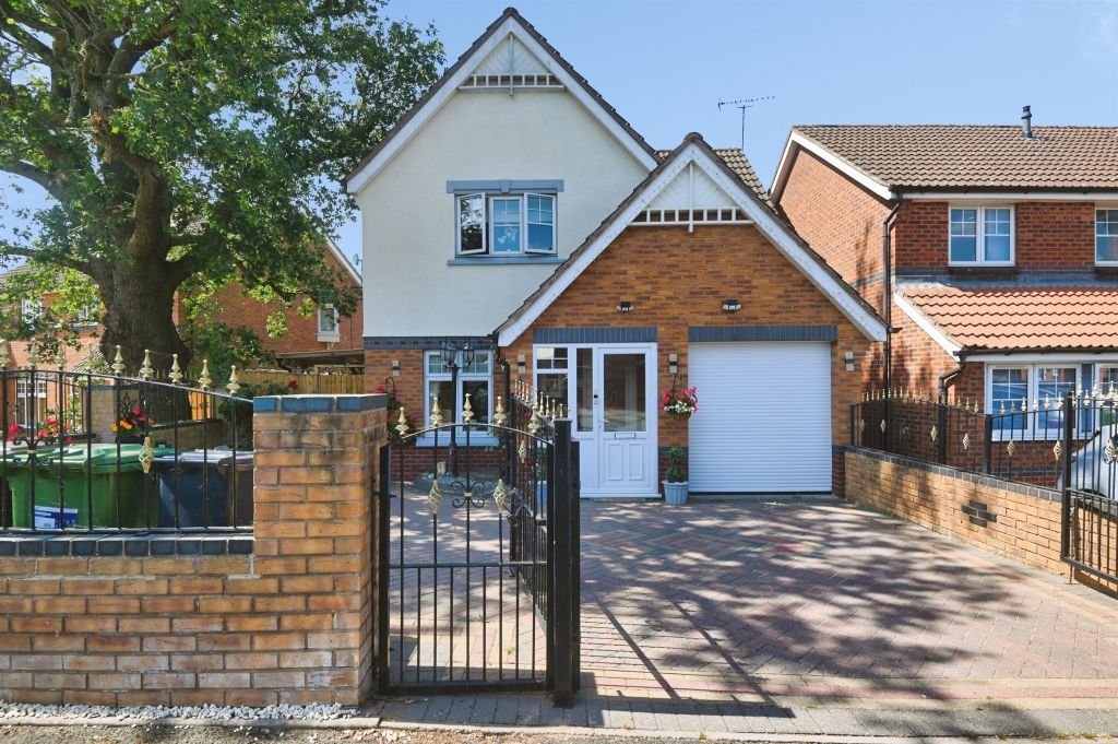 Property photo 1 of 17