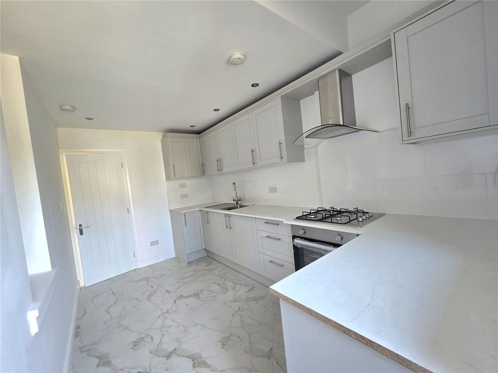 Property photo 2 of 8 Picture No. 02
