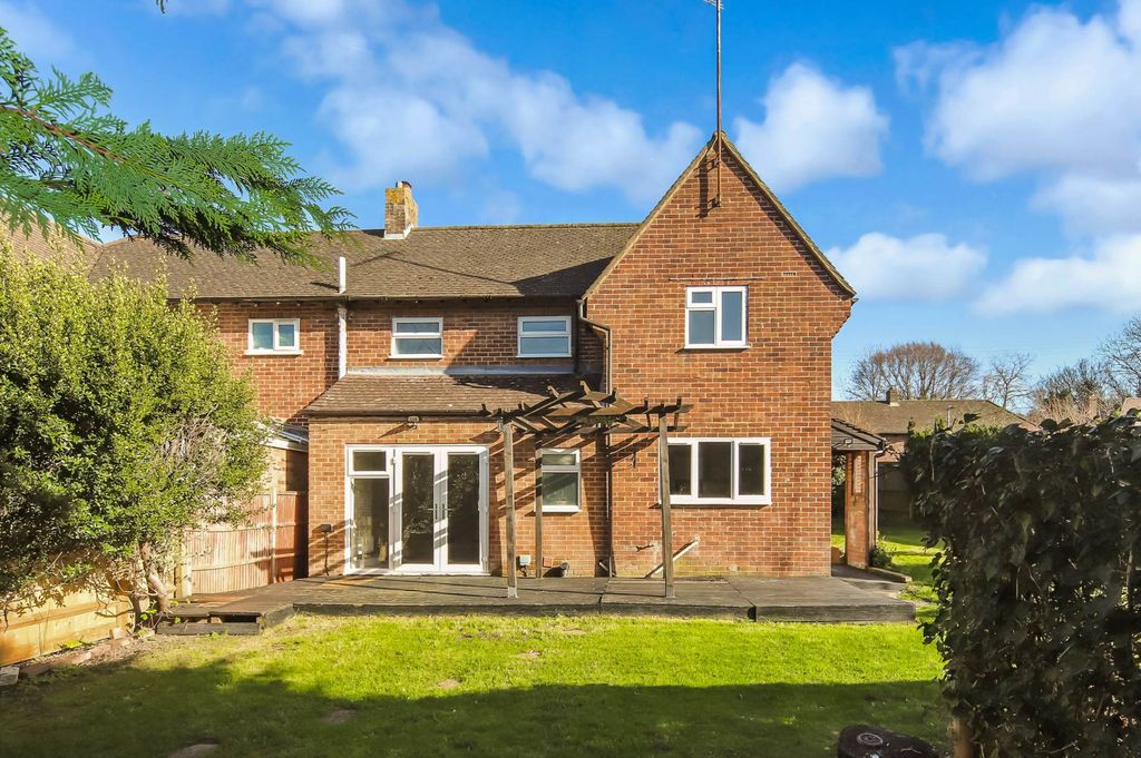 Property photo 2 of 15