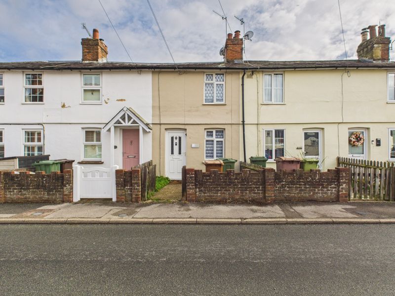 Property photo 1 of 10 Front