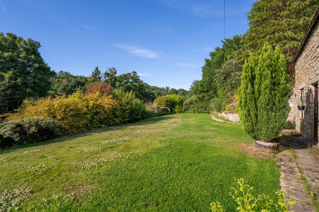 Property photo 3 of 25 Braeside_House-6.Jpg