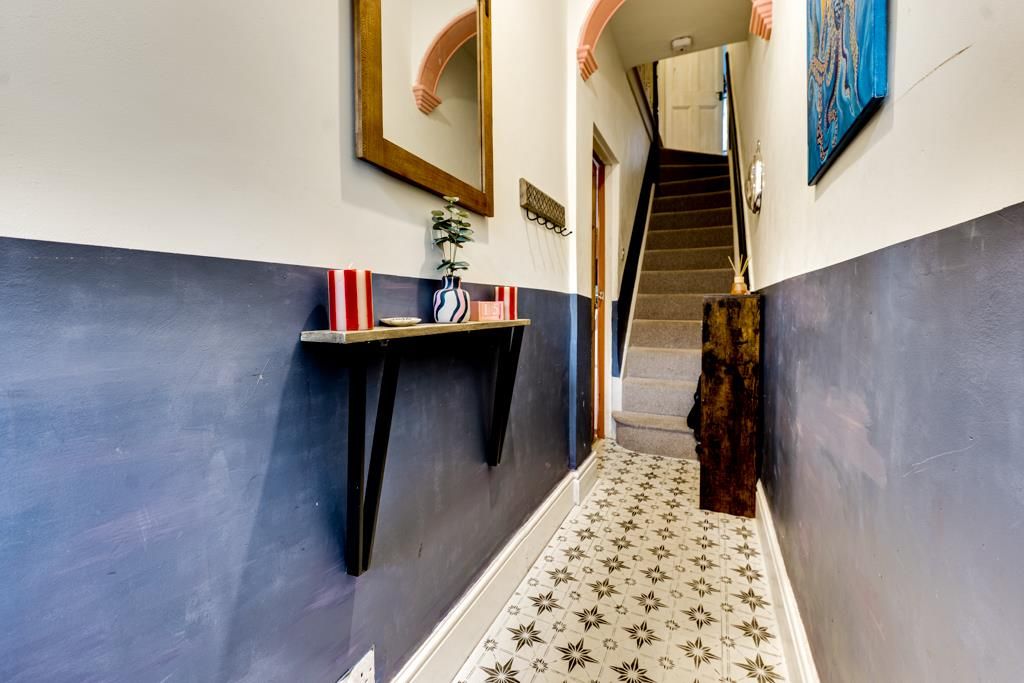 Property photo 2 of 28 13 Argyll Street, Kettering-7.Jpg
