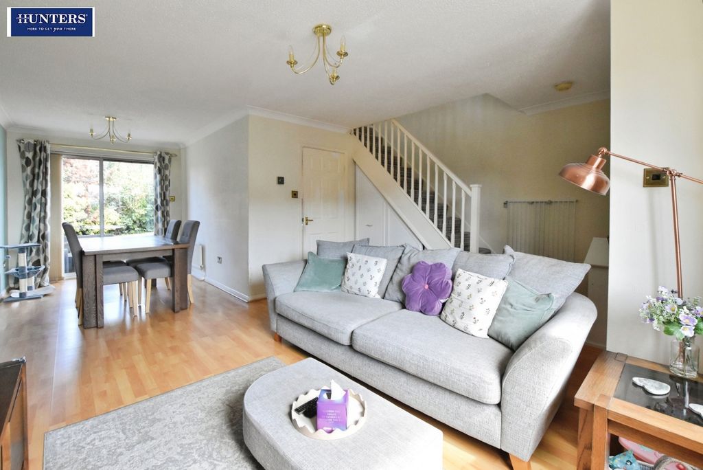 Property photo 2 of 17