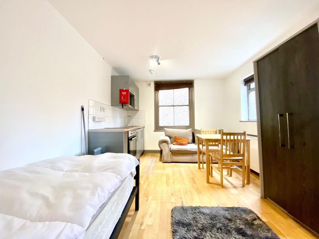 Property photo 2 of 5 Photo 2