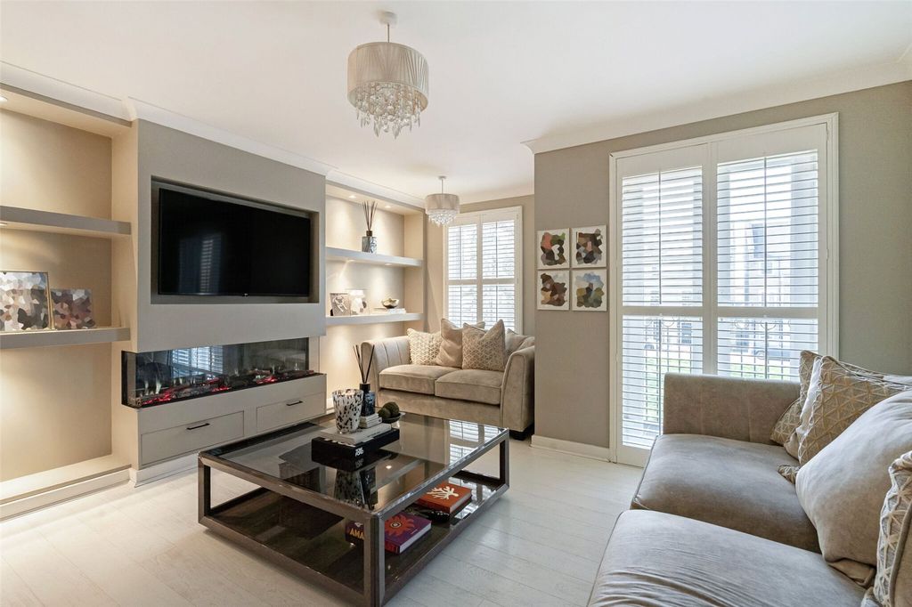 Property photo 2 of 15 Picture No. 03