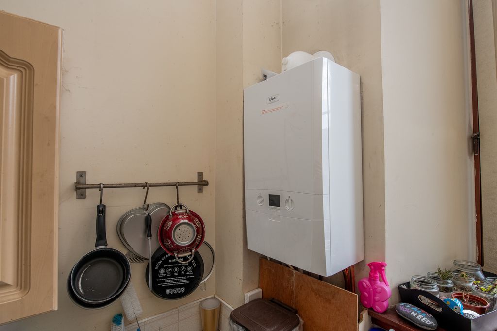 Additional image 14 of 2 bed flat for saleKirkside Court, Leven KY8