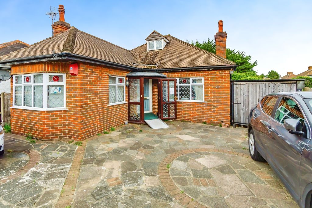 Property photo 1 of 15 Photography