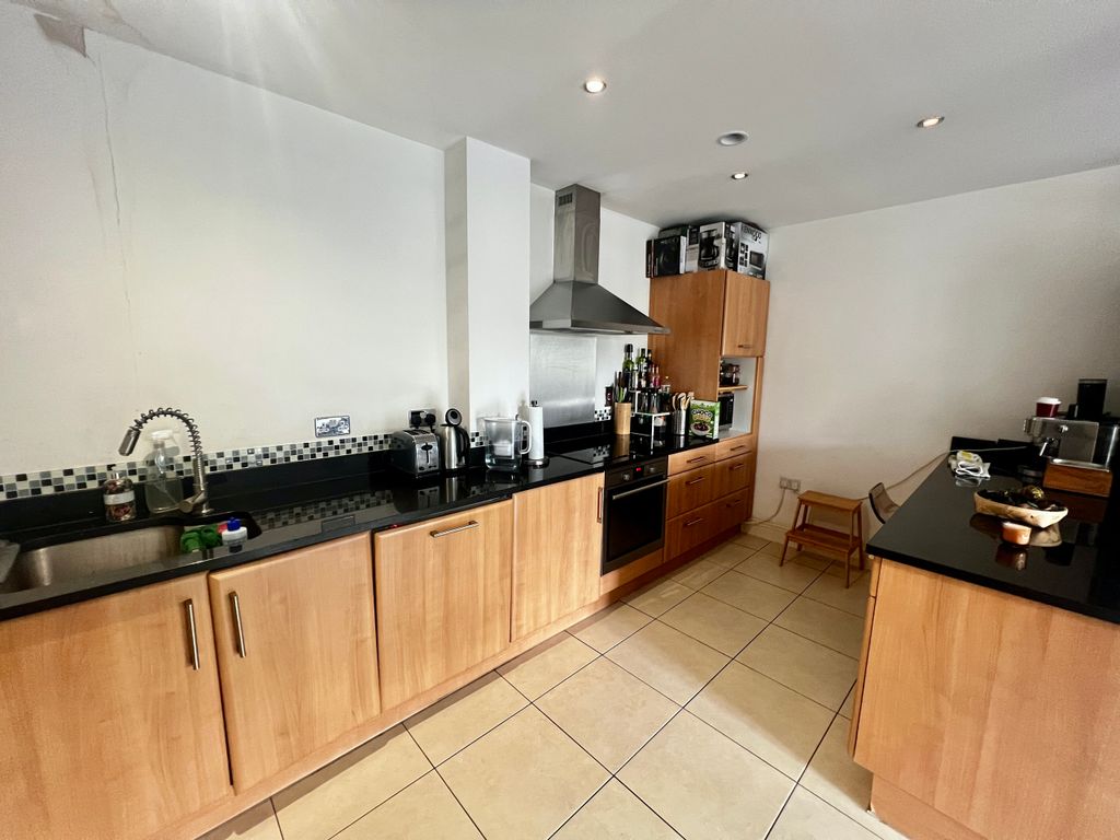 Property photo 3 of 15 Kitchen. Jpg.Jpg