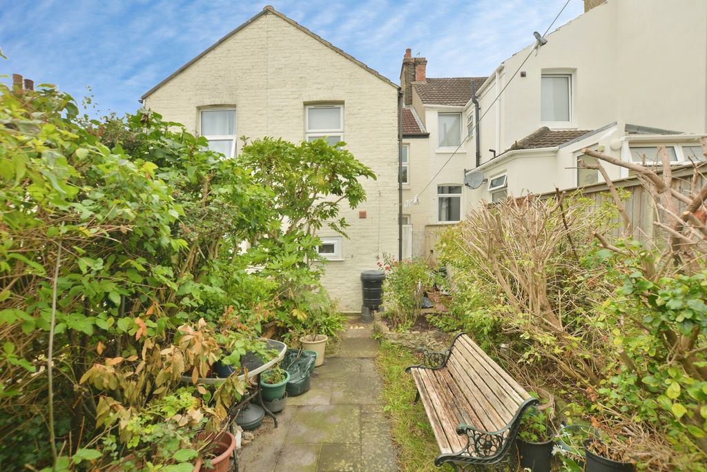 Property photo 3 of 4 Pbox-Img.Jpg