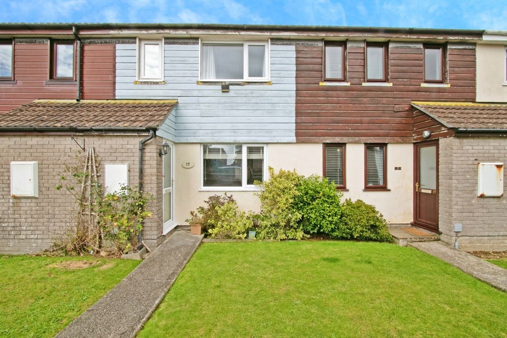 Property photo 1 of 15 Front