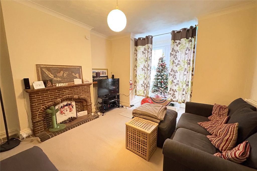 Property photo 2 of 15 Picture No. 07