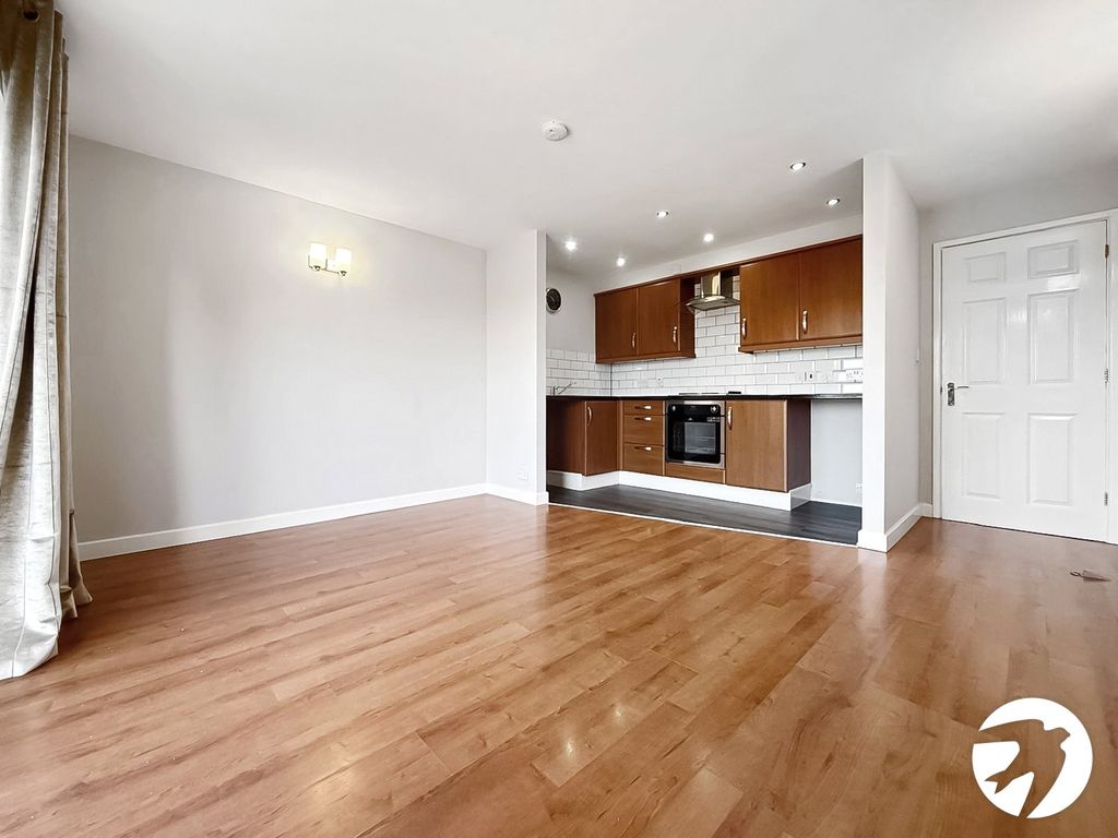 Property photo 3 of 8 Picture No. 31