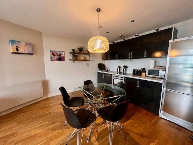 Property photo 2 of 8 Kitchen