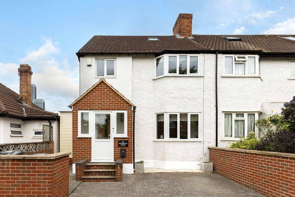 Property photo 1 of 8