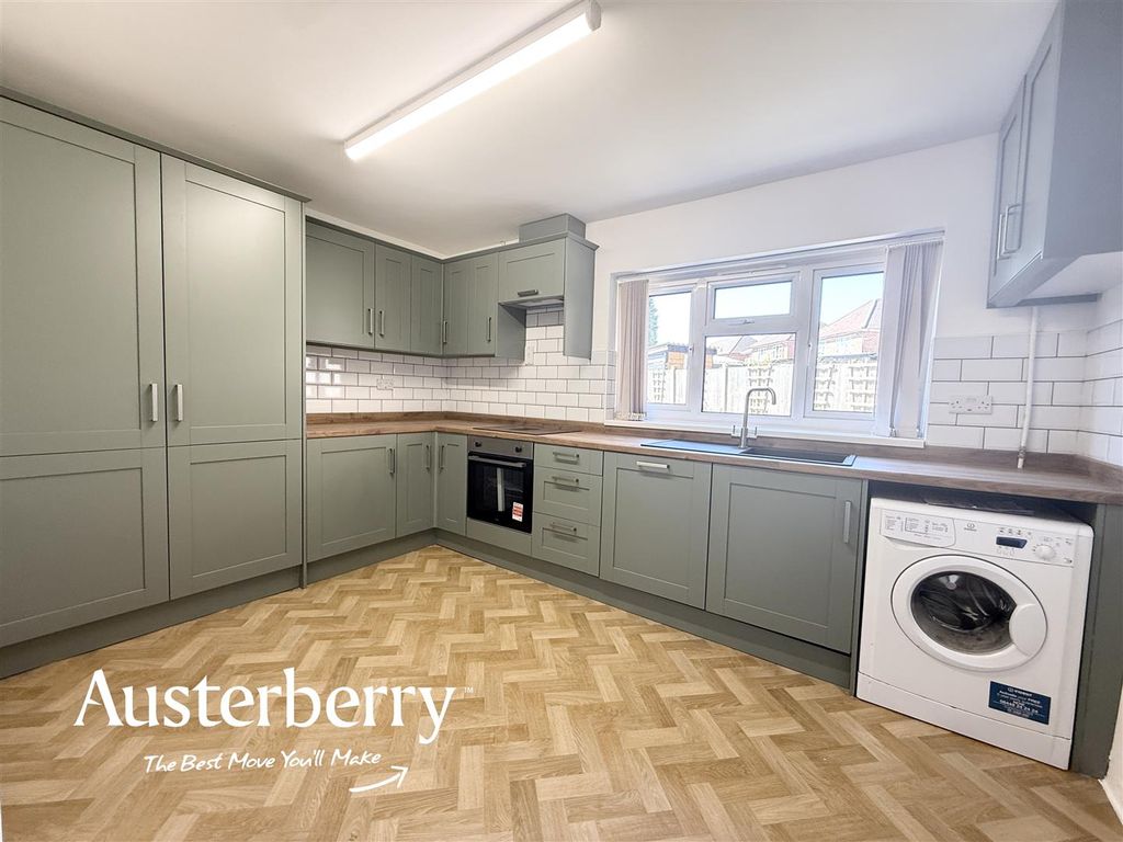 Property photo 2 of 17 Img_6467 2.Jpg