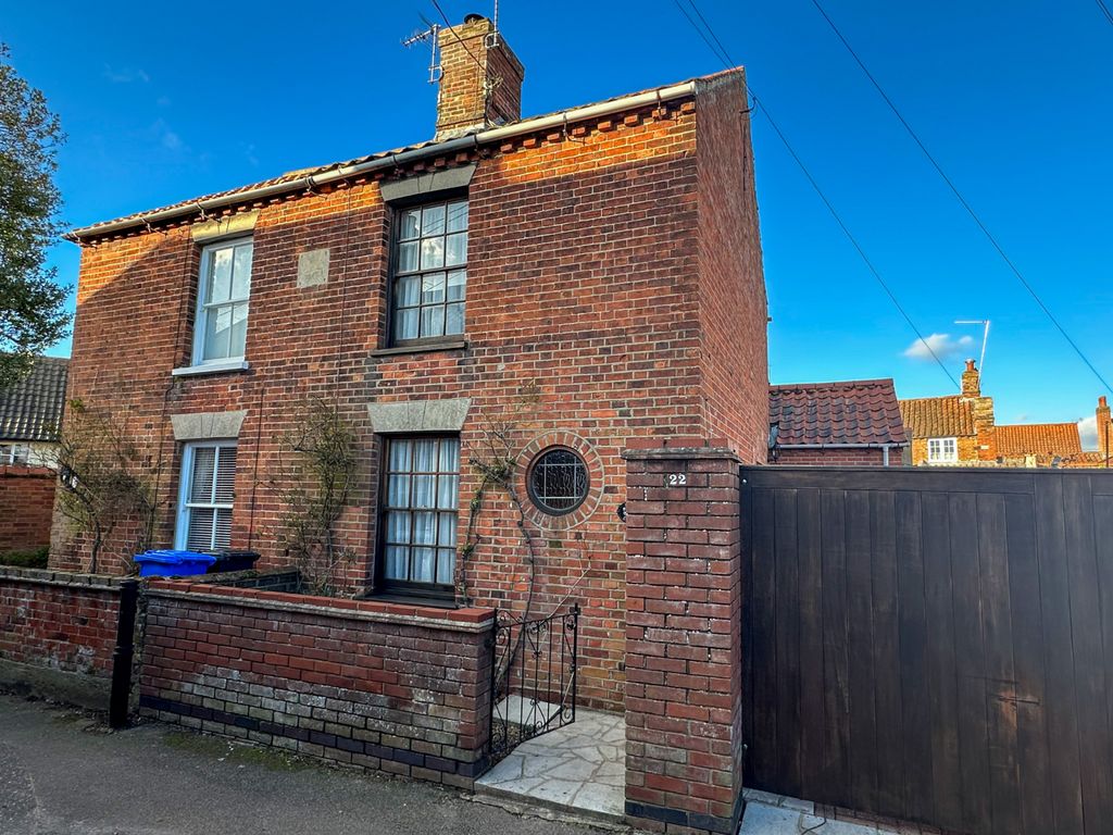 Property photo 1 of 15 Two Bedroom Semi-Detached Cottage.