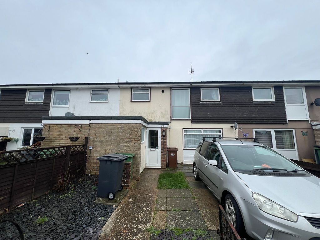 Property photo 1 of 6 Front