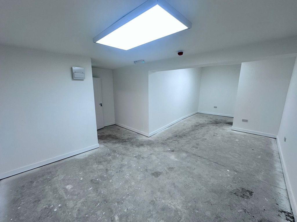 Property photo 2 of 3