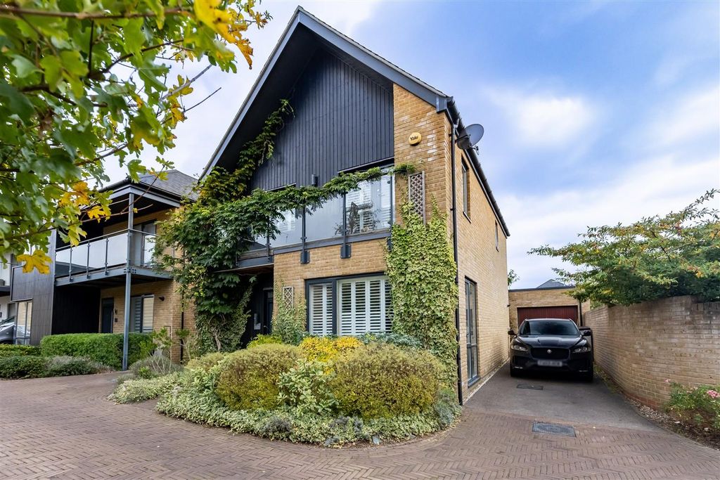 Property photo 1 of 30 3, Nuthatch (28).Jpg