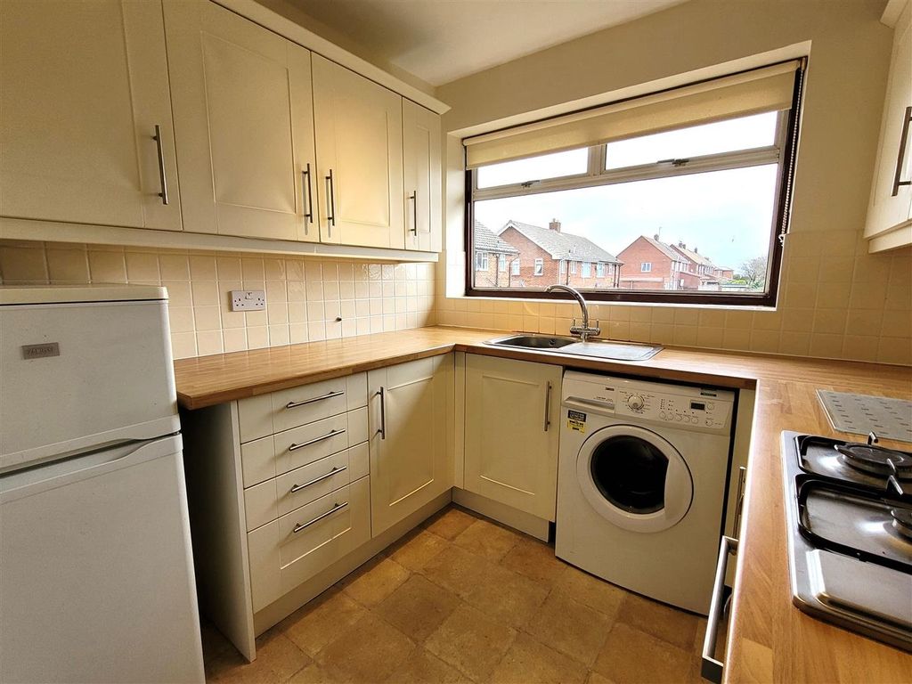Property photo 3 of 8 Picture No. 09