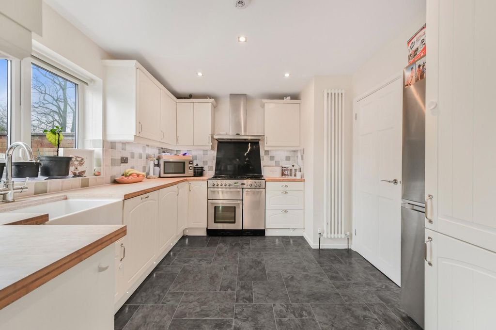 Property photo 3 of 20 Dsc_9976.Jpg