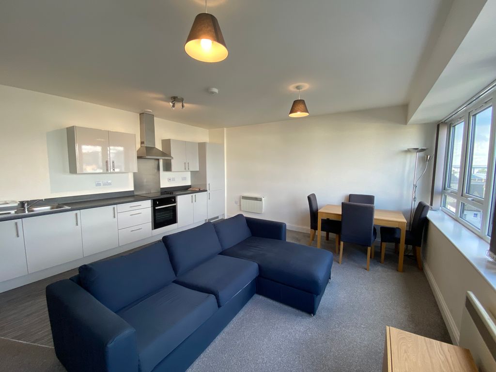 Property photo 3 of 9