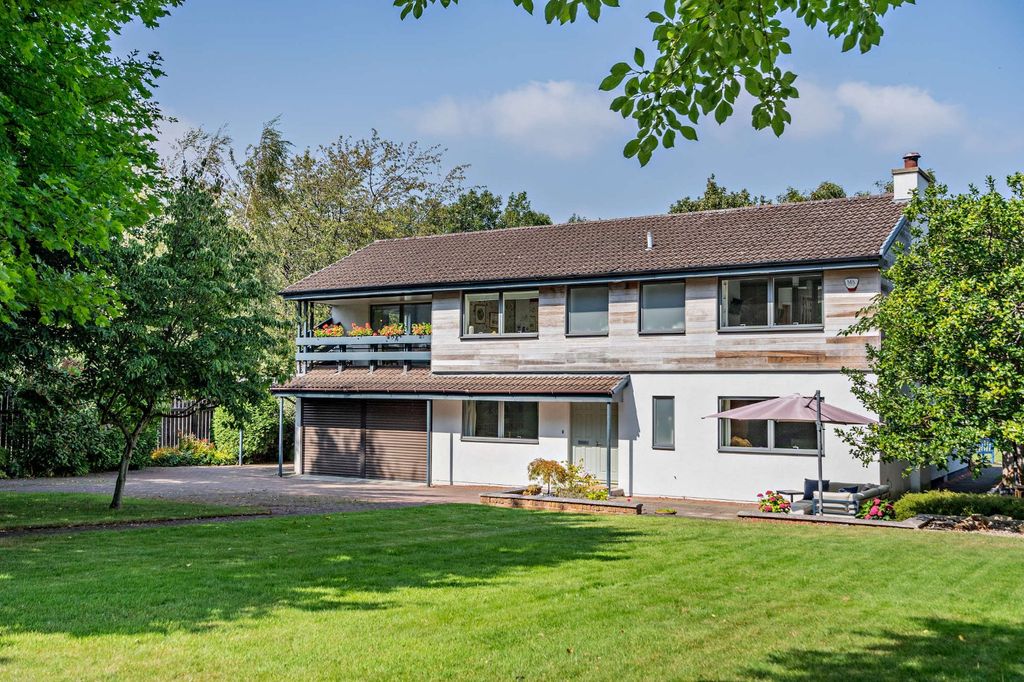 Property photo 1 of 38 Quiet Neighbourhood