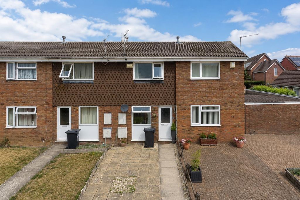 Property photo 1 of 12 Frontage