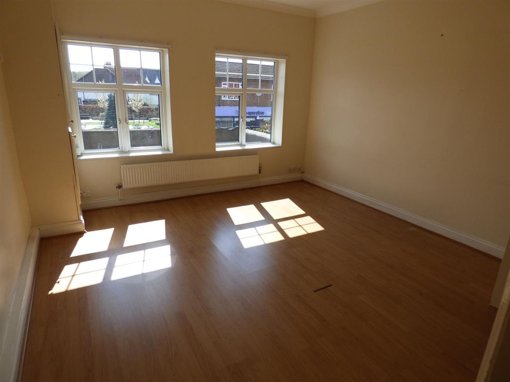 Property photo 2 of 4 P1100123.Jpg