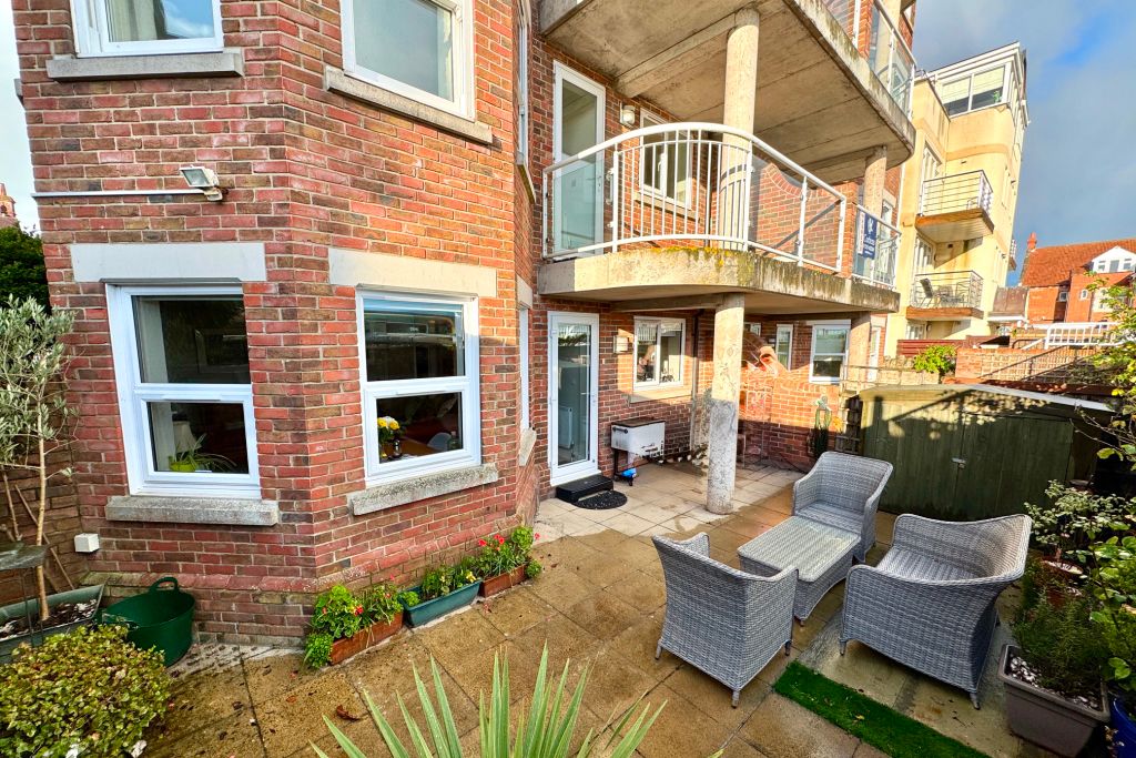 Property photo 3 of 13