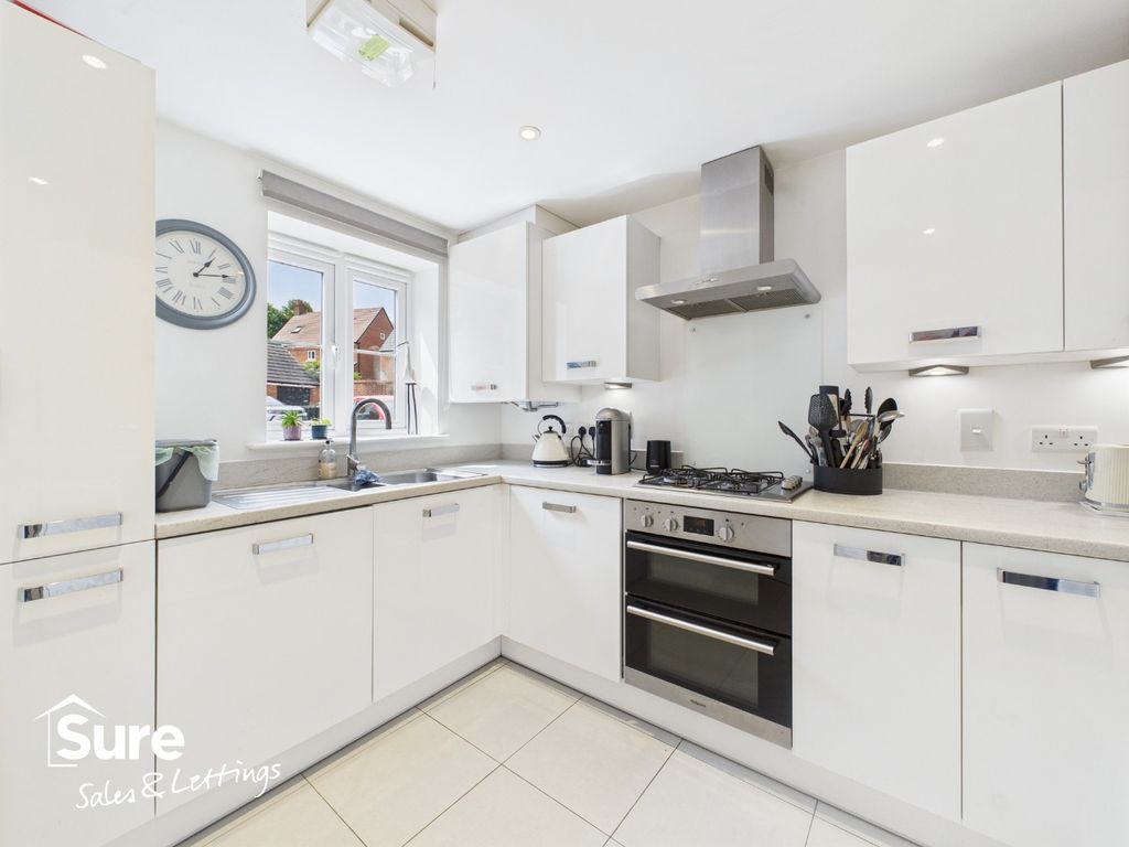 Property photo 3 of 21 1029483