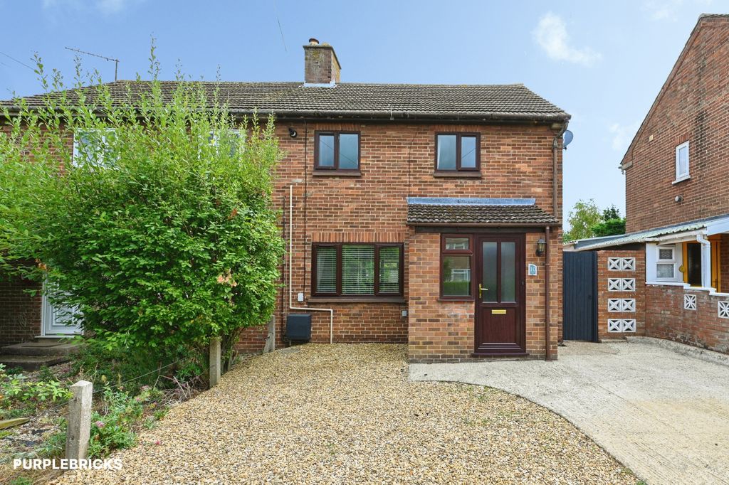 Property photo 2 of 43