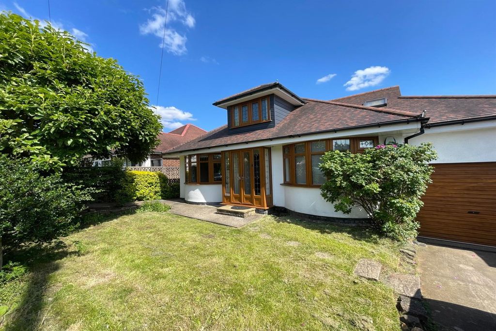 Property photo 1 of 16 (Main)