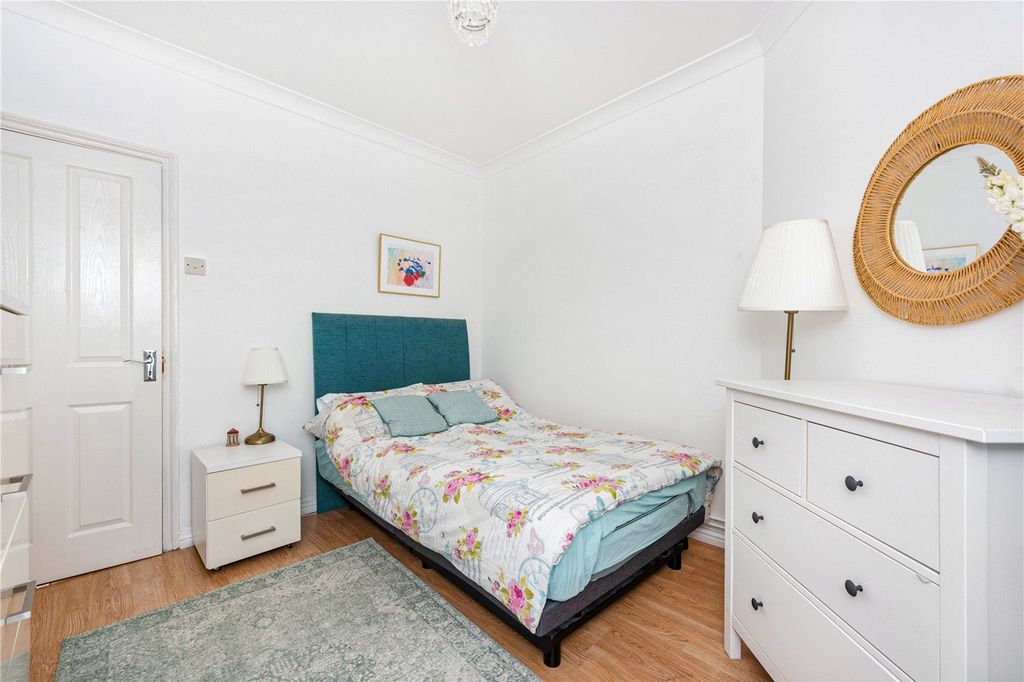 Property photo 1 of 12 Picture No. 08
