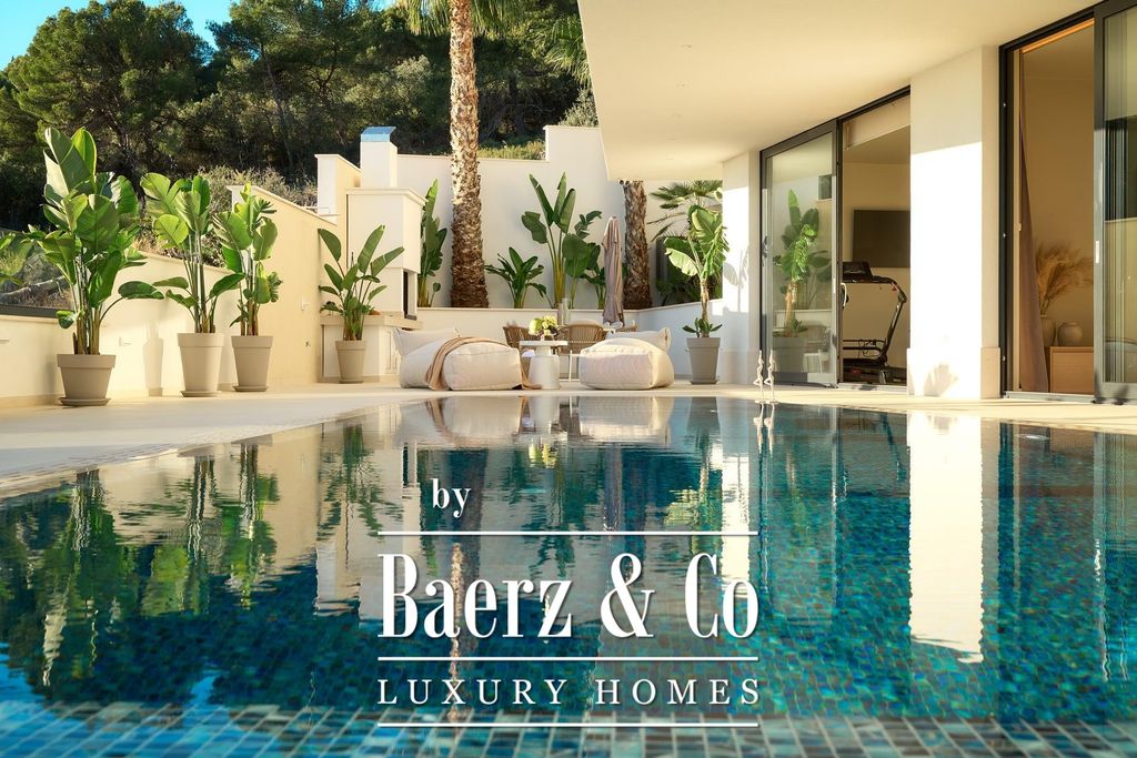 Property photo 1 of 35