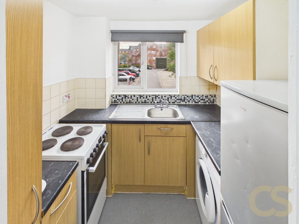 Property photo 2 of 7 2672494