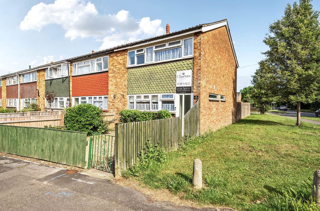 Property photo 1 of 13 1300175-26-6839Ec...